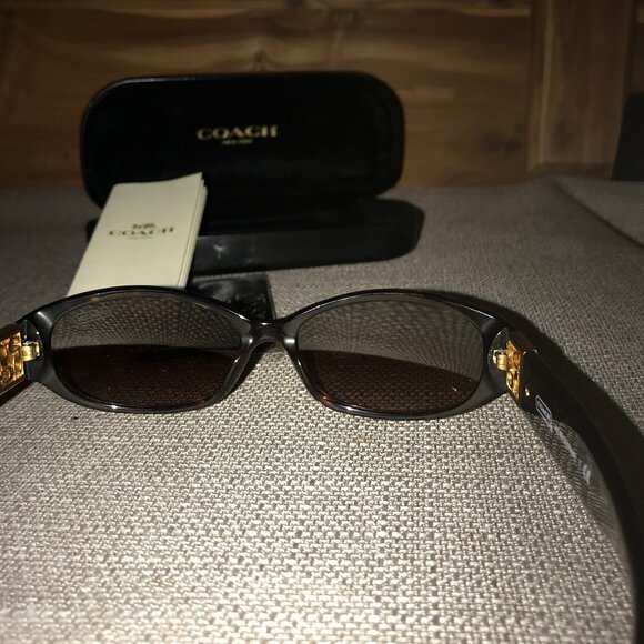 Coach Hope (HC8012) Sunglasses w case & cloth 53-15-140 main image 12